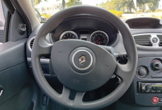 Renault Clio III 1.2 16V 75CH  5P