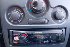 Renault Clio III 1.2 16V 75CH  5P