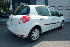 Renault Clio III 1.2 16V 75CH  5P