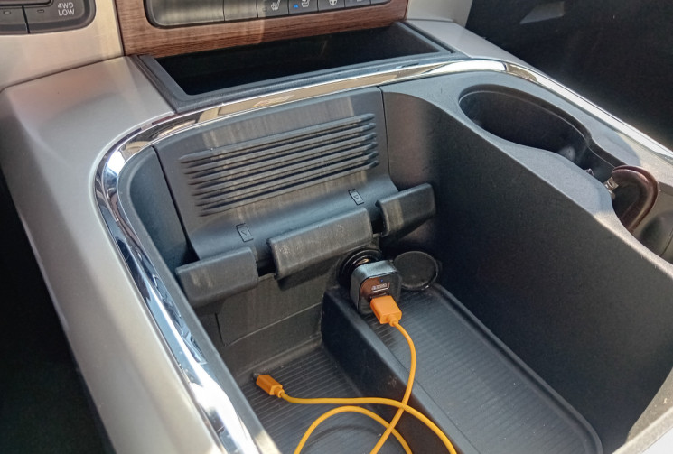 Dodge RAM 5.7 HEMI LARAMI 