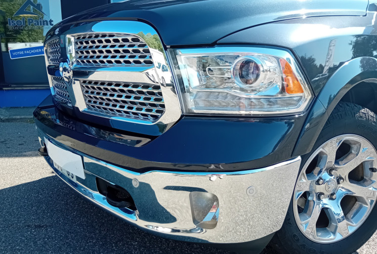 Dodge RAM 5.7 HEMI LARAMI 