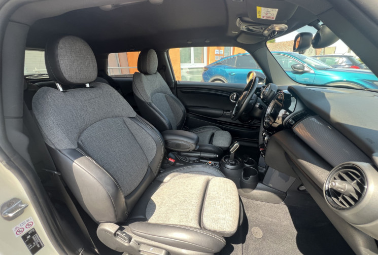 Mini Cooper 136 CH PACK CHILI BOITE AUTOMATIQUE