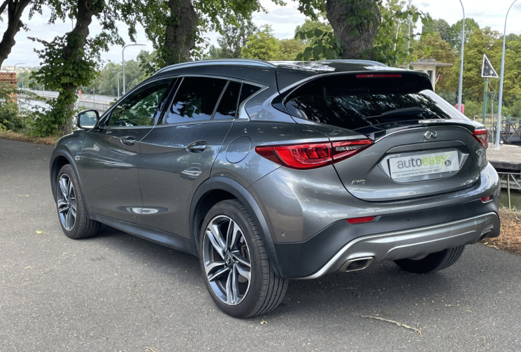  INFINITI QX30 2.0 T LUXE TECH 211 / AWD / BOITE AUTO / TOIT PANORAMIQUE / TVA RECUPERABLE