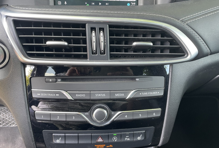  INFINITI QX30 2.0 T LUXE TECH 211 / AWD / BOITE AUTO / TOIT PANORAMIQUE / TVA RECUPERABLE