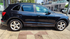 Audi Q5 // 3.0 // V6 // 240 TDI // AVUS / FRANCAIS 
