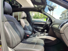 Audi Q5 // 3.0 // V6 // 240 TDI // AVUS / FRANCAIS 
