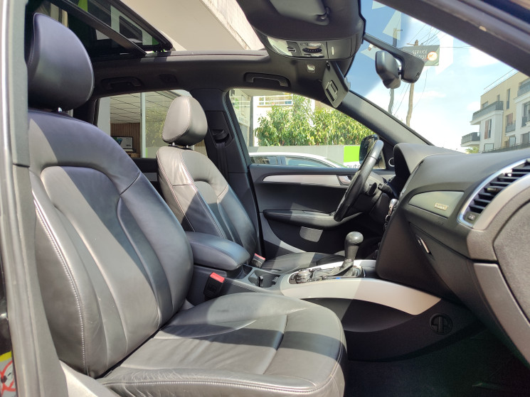 Audi Q5 // 3.0 // V6 // 240 TDI // AVUS / FRANCAIS 