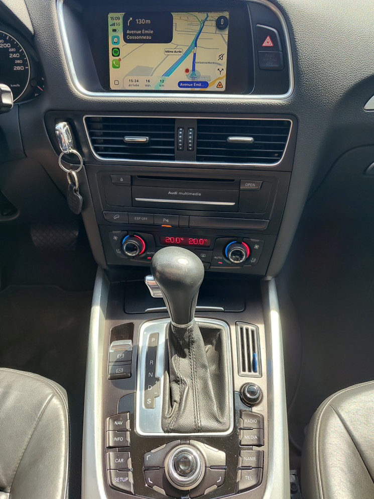 Audi Q5 // 3.0 // V6 // 240 TDI // AVUS / FRANCAIS 