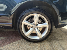 Audi Q5 // 3.0 // V6 // 240 TDI // AVUS / FRANCAIS 