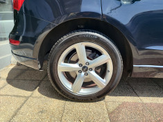 Audi Q5 // 3.0 // V6 // 240 TDI // AVUS / FRANCAIS 