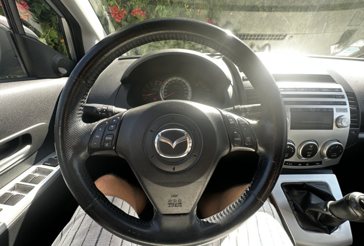 Mazda 5 2.0 MZR-CD143 Elegance 7pl
