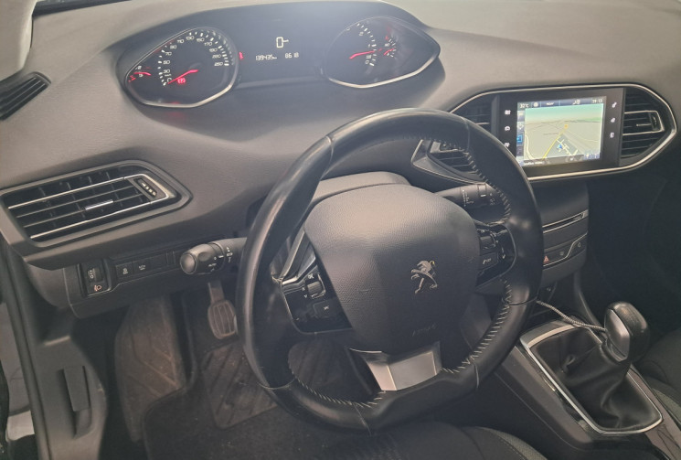 Peugeot 308  1.6 BlueHDi 100 STYLE - SUIVI ENTRETIEN - DISTRI NEUVE 