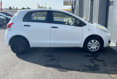 Toyota Yaris 5 portes 1.0 VVTi 68 cv 