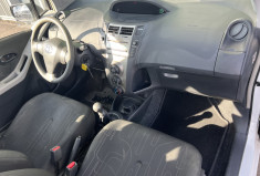 Toyota Yaris 5 portes 1.0 VVTi 68 cv 