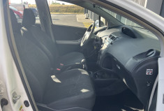 Toyota Yaris 5 portes 1.0 VVTi 68 cv 