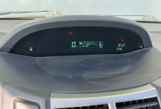 Toyota Yaris 5 portes 1.0 VVTi 68 cv 