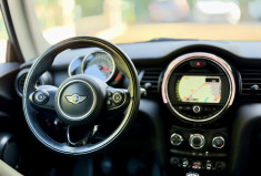 Mini Mini (F56) 3 Portes One 1.5 i 12V 102 cv SALT * DOSSIER ENTRETIEN * CT OK * GARANTIE 6 MOIS