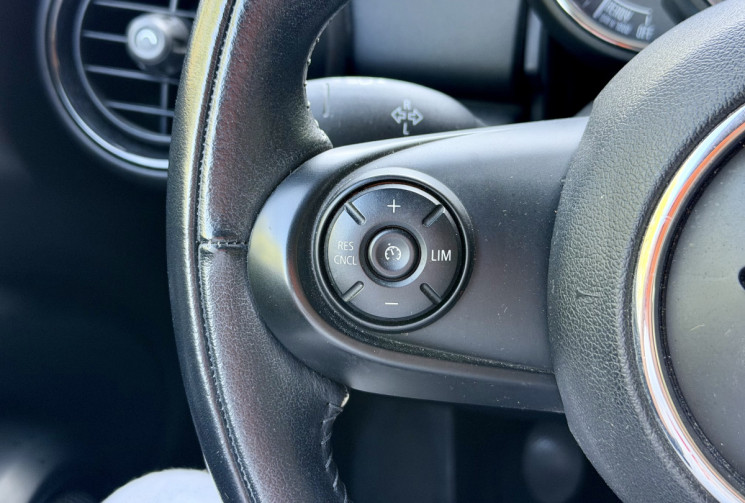 Mini Mini (F56) 3 Portes One 1.5 i 12V 102 cv SALT * DOSSIER ENTRETIEN * CT OK * GARANTIE 6 MOIS