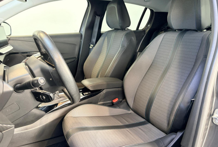 Peugeot 208 II - ALLURE PACK - DISTRI FAITE - FULL ENTRETIEN - SIEGE CHAUFFANT