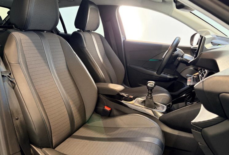 Peugeot 208 II - ALLURE PACK - DISTRI FAITE - FULL ENTRETIEN - SIEGE CHAUFFANT