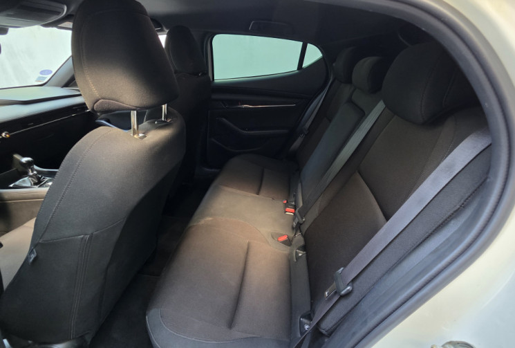 Mazda 3 2.0 Skyactiv-X M-Hybrid 120 / Caméra 360 / Carplay 