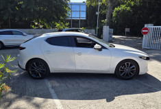 Mazda 3 2.0 Skyactiv-X M-Hybrid 120 / Caméra 360 / Carplay 