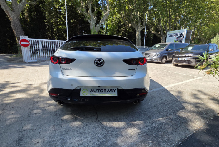 Mazda 3 2.0 Skyactiv-X M-Hybrid 120 / Caméra 360 / Carplay 