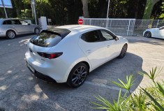 Mazda 3 2.0 Skyactiv-X M-Hybrid 120 / Caméra 360 / Carplay 