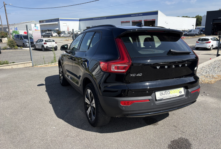 Volvo XC40  Phase 2 Recharge Pure 231 cv PLUS