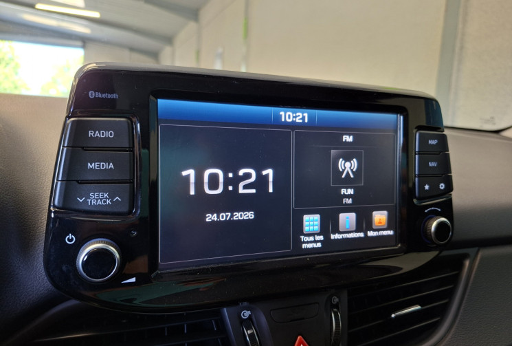Hyundai i30 III FASTBACK SPORT 1.4 T-GDi  140 16V DCT7 S&S 14 Boîte auto / ENTRETIEN A JOUR