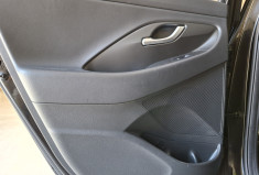 Hyundai i30 III FASTBACK SPORT 1.4 T-GDi  140 16V DCT7 S&S 14 Boîte auto / ENTRETIEN A JOUR