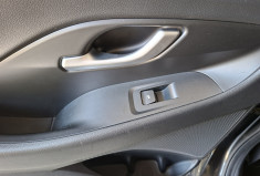 Hyundai i30 III FASTBACK SPORT 1.4 T-GDi  140 16V DCT7 S&S 14 Boîte auto / ENTRETIEN A JOUR