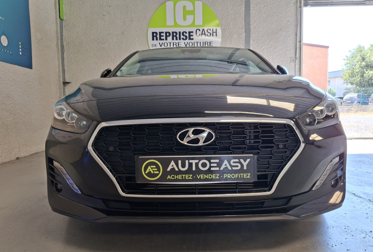 Hyundai i30 III FASTBACK SPORT 1.4 T-GDi  140 16V DCT7 S&S 14 Boîte auto / ENTRETIEN A JOUR