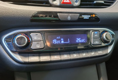 Hyundai i30 III FASTBACK SPORT 1.4 T-GDi  140 16V DCT7 S&S 14 Boîte auto / ENTRETIEN A JOUR