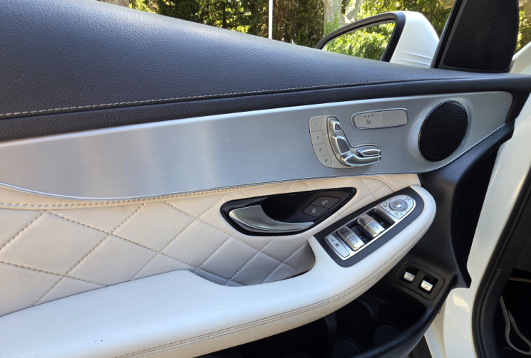 Mercedes GLC Coupé 350 e FASCINATION AMG DESIGNO 4 MATIC  / ENTRETIEN FULL MERCEDES