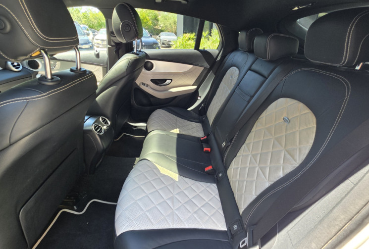 Mercedes GLC Coupé 350 e FASCINATION AMG DESIGNO 4 MATIC  / ENTRETIEN FULL MERCEDES