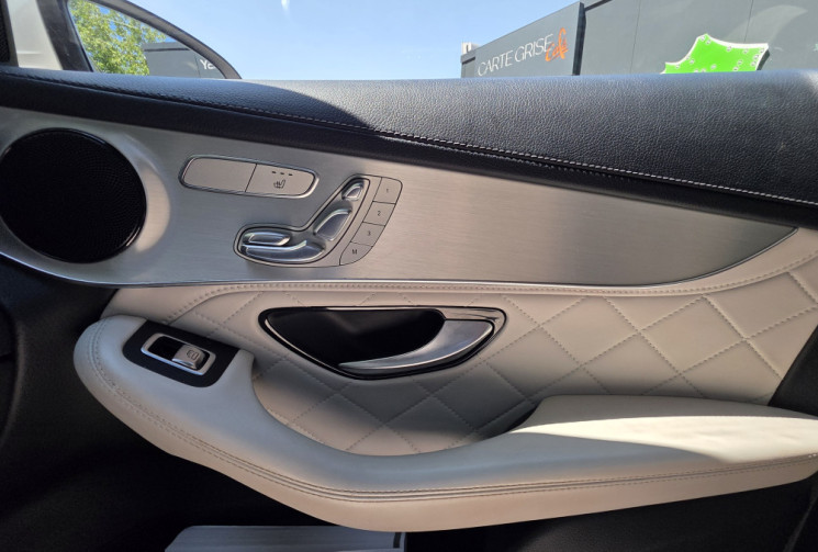 Mercedes GLC Coupé 350 e FASCINATION AMG DESIGNO 4 MATIC  / ENTRETIEN FULL MERCEDES