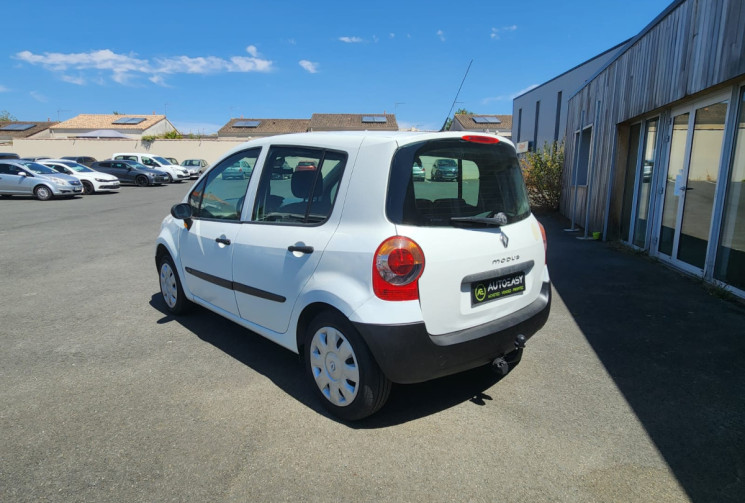 Renault MODUS 1.2 75 / IDEAL JEUNE CONDUCTEUR / DISTRIBUTION RECENTE 