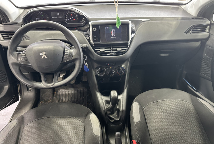 Peugeot 208 1.0 Puretech 68 / Courroie faite fin 2025 / Régulateur / Climatisation