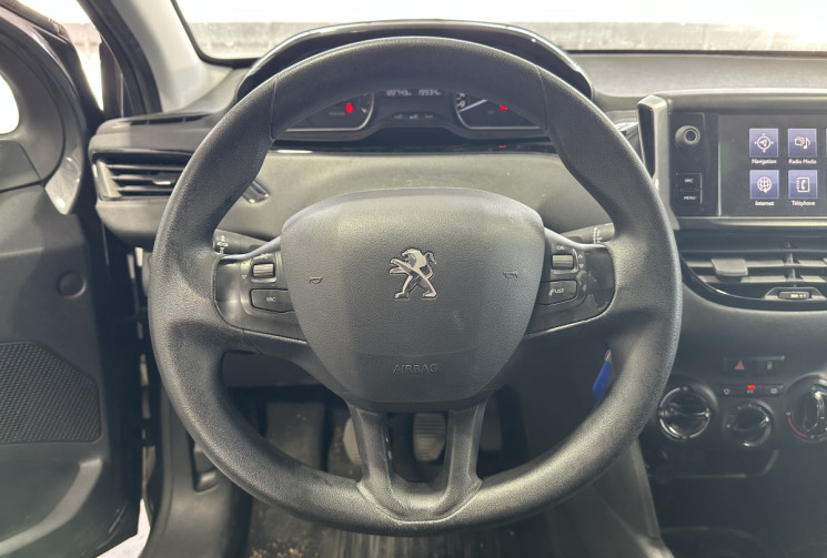 Peugeot 208 1.0 Puretech 68 / Courroie faite fin 2025 / Régulateur / Climatisation