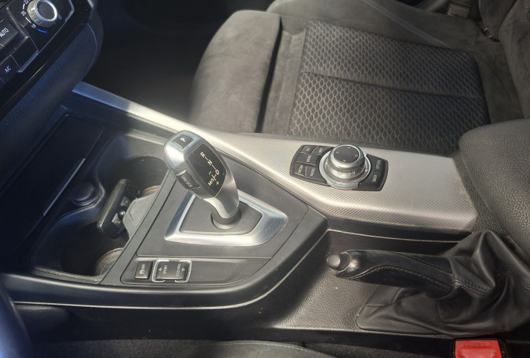 BMW Série 1 118 D 2.0 F 20 150 PACK M