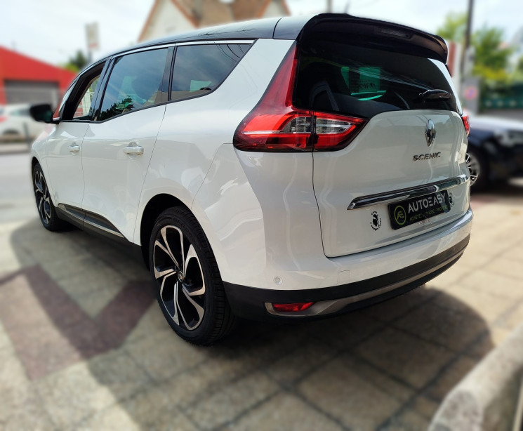 Renault GRAND SCENIC IV 1.7 dCi 120 cv / INTENS / SUIVI RENAULT