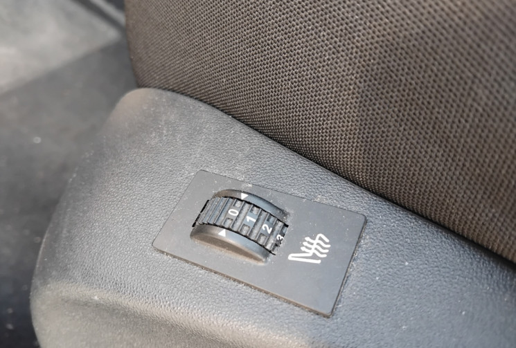 Peugeot 2008 1.6 BlueHDi 120ch Féline - 1°Main - Suivi Complet