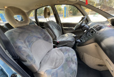 Citroën XSARA PICASSO 2.0 HDi 90CH DISTRIBUTION + EMBRAYAGE NEUF