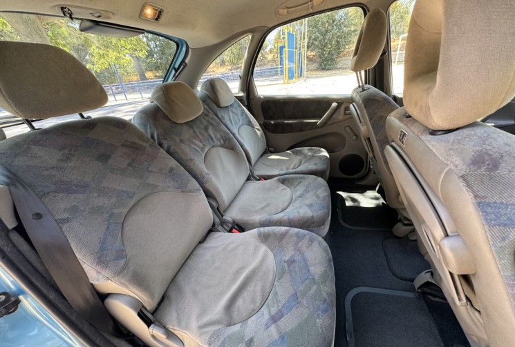 Citroën XSARA PICASSO 2.0 HDi 90CH DISTRIBUTION + EMBRAYAGE NEUF