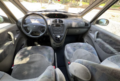 Citroën XSARA PICASSO 2.0 HDi 90CH DISTRIBUTION + EMBRAYAGE NEUF