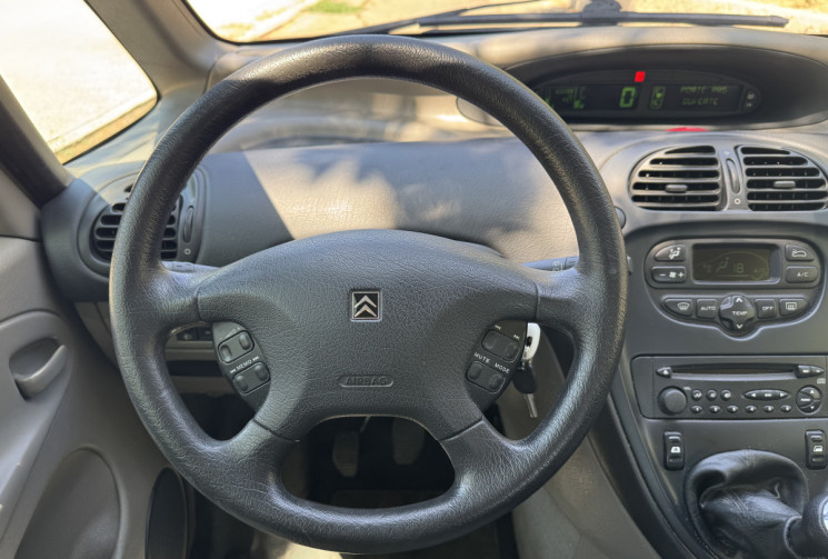 Citroën XSARA PICASSO 2.0 HDi 90CH DISTRIBUTION + EMBRAYAGE NEUF