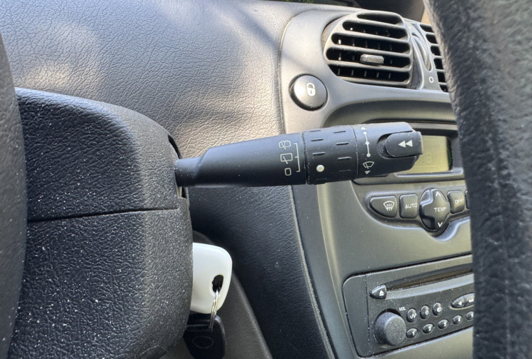 Citroën XSARA PICASSO 2.0 HDi 90CH DISTRIBUTION + EMBRAYAGE NEUF