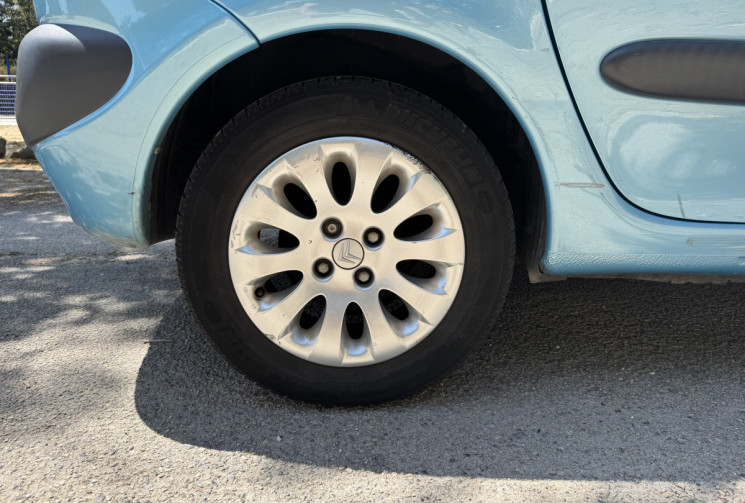 Citroën XSARA PICASSO 2.0 HDi 90CH DISTRIBUTION + EMBRAYAGE NEUF