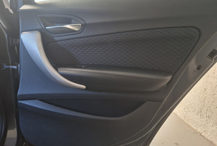 BMW Série 1 118 D 2.0 F 20 150 PACK M